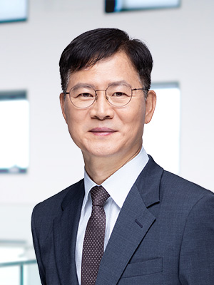 Kyoo-Seog Lee